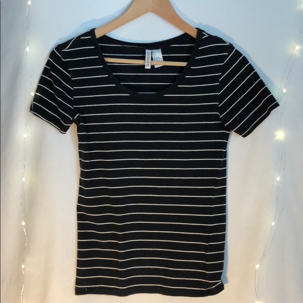Divided H&M Black and White Striped Wide Neck Tee